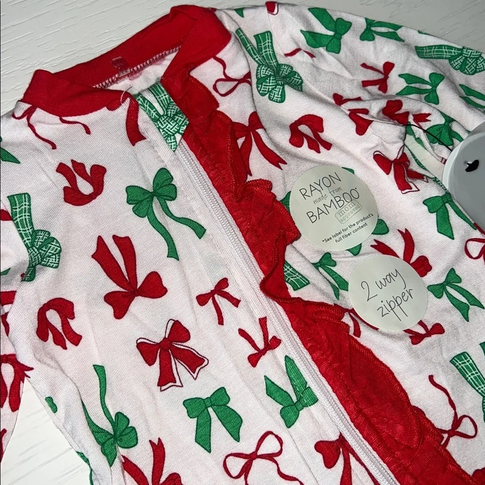 🎄Milkberry Ruffle Holiday Bows Footie 3-6 months